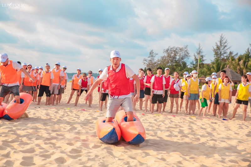 Chương trình team building tổ chức tại bãi biển