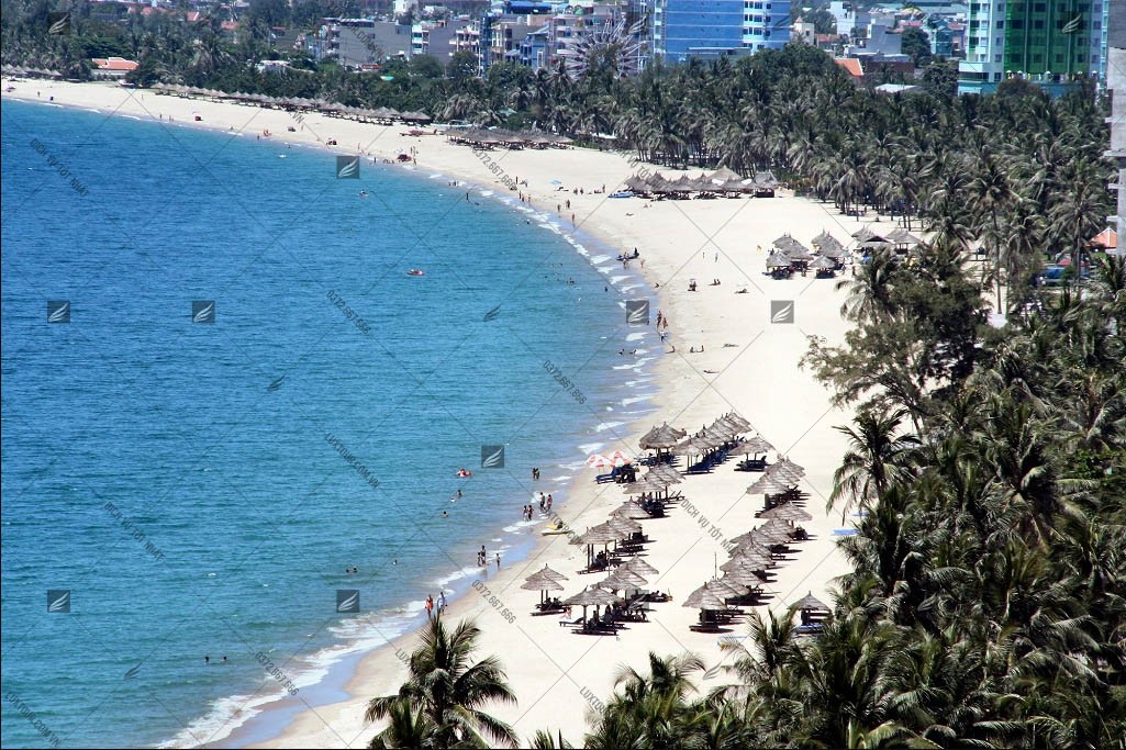 Top 10 bãi biển đẹp nhất Đà Nẵng - Luxtour 1