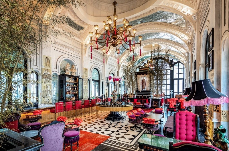 Khám phá không gian sang trọng Hotel De La Coupole