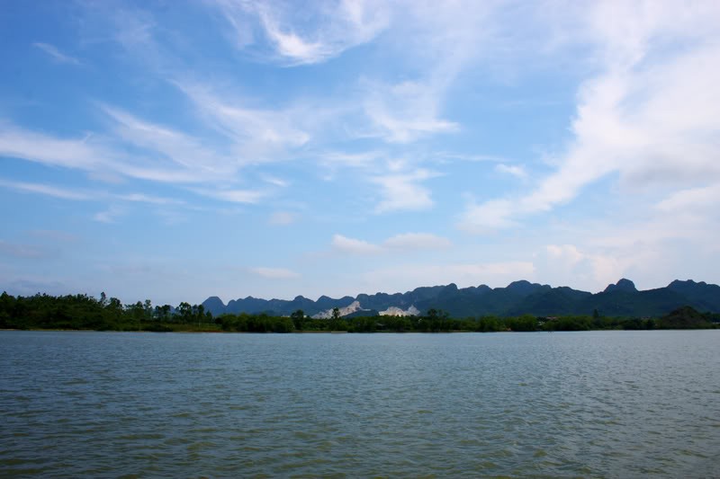 Thời điểm đẹp để đi hồ Yên Thắng Ninh Bình