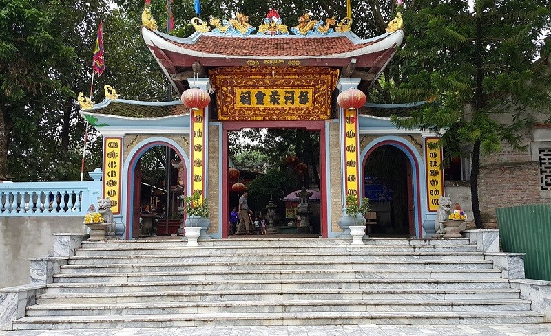 đền Bảo Hà