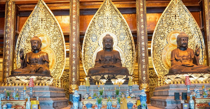 Khám phá chùa Tam Chúc lớn nhất thế giới có gì?
